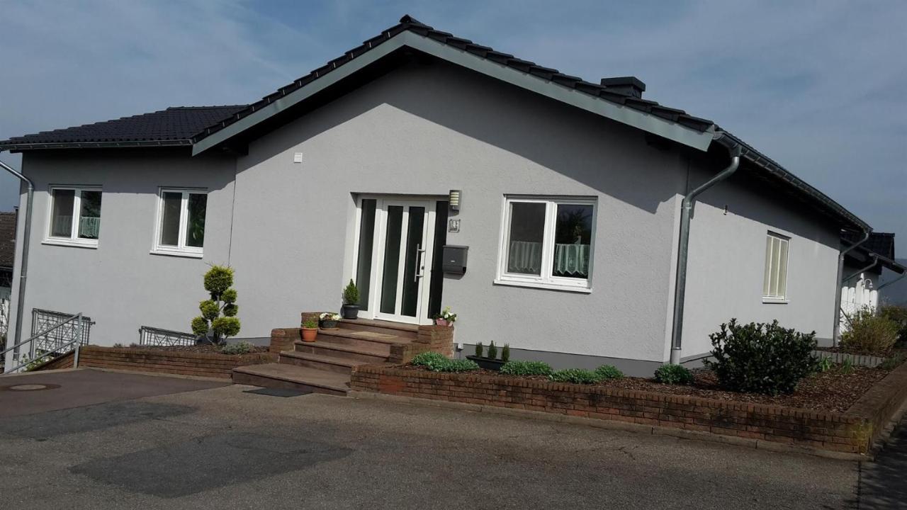 Ferienwohnung Lintz Konz Luaran gambar